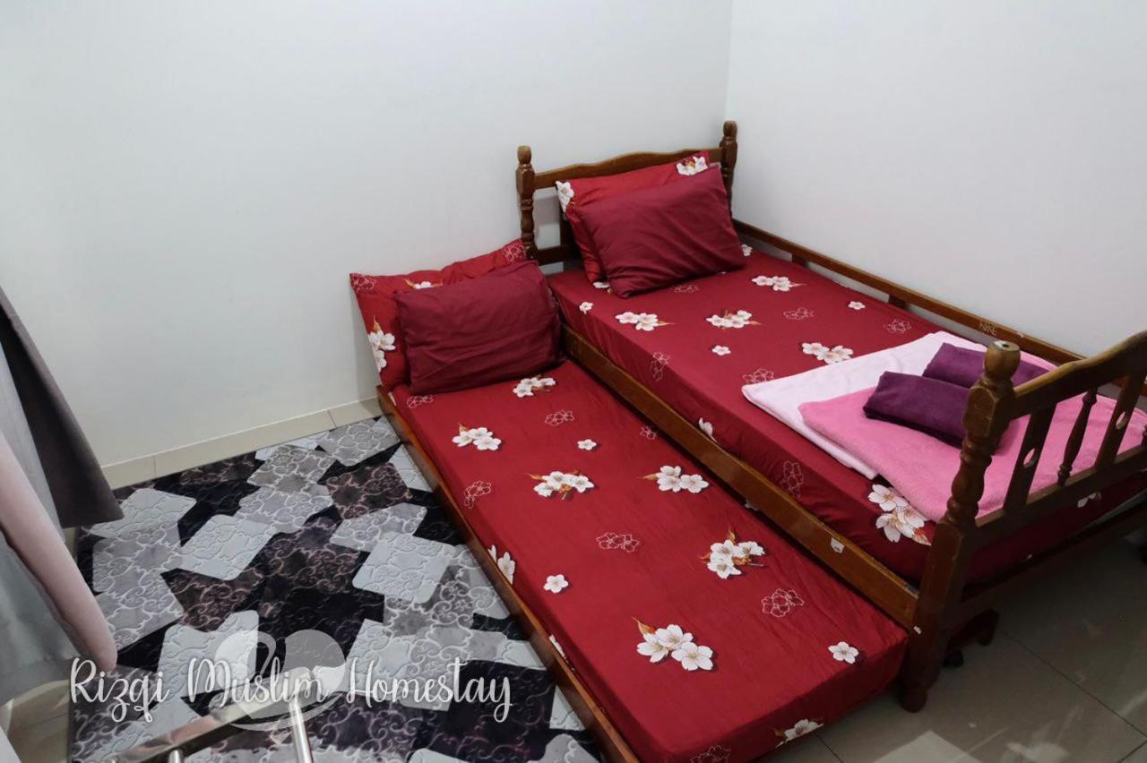 Rizqi Muslim Homestay Meru Casa Kayangan ايبوه المظهر الخارجي الصورة